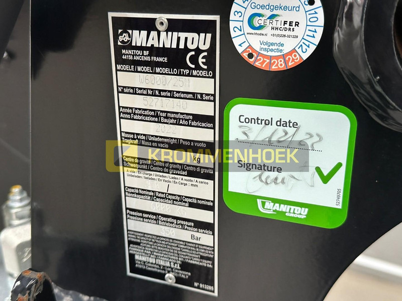 Manitou W6000 - Teleskopiskais iekrāvējs: foto 4 Manitou W6000 - Teleskopiskais iekrāvējs: foto 4