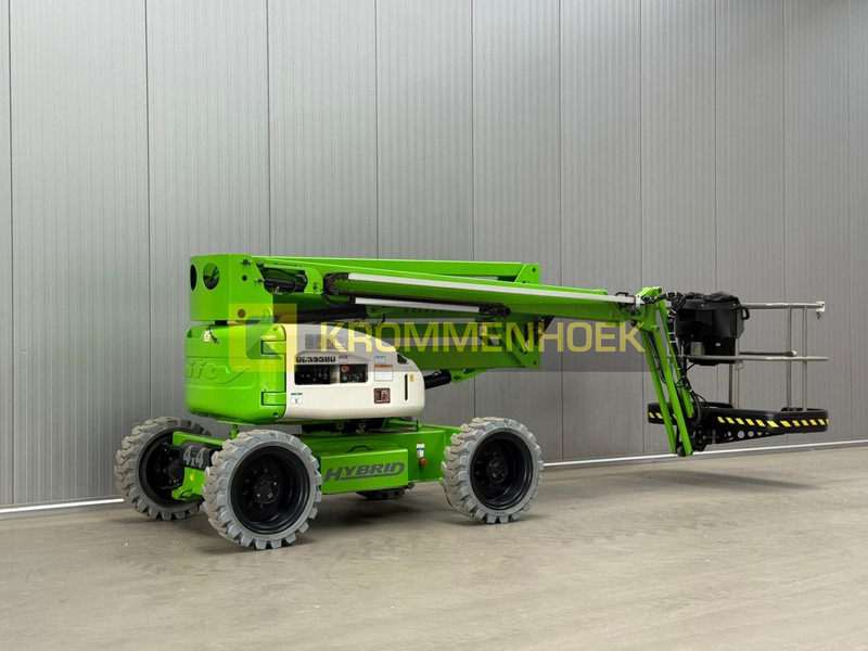 Nifty Lift HR 17 Hybrid 4x4 - Izlices pacēlājs: foto 4 Nifty Lift HR 17 Hybrid 4x4 - Izlices pacēlājs: foto 4