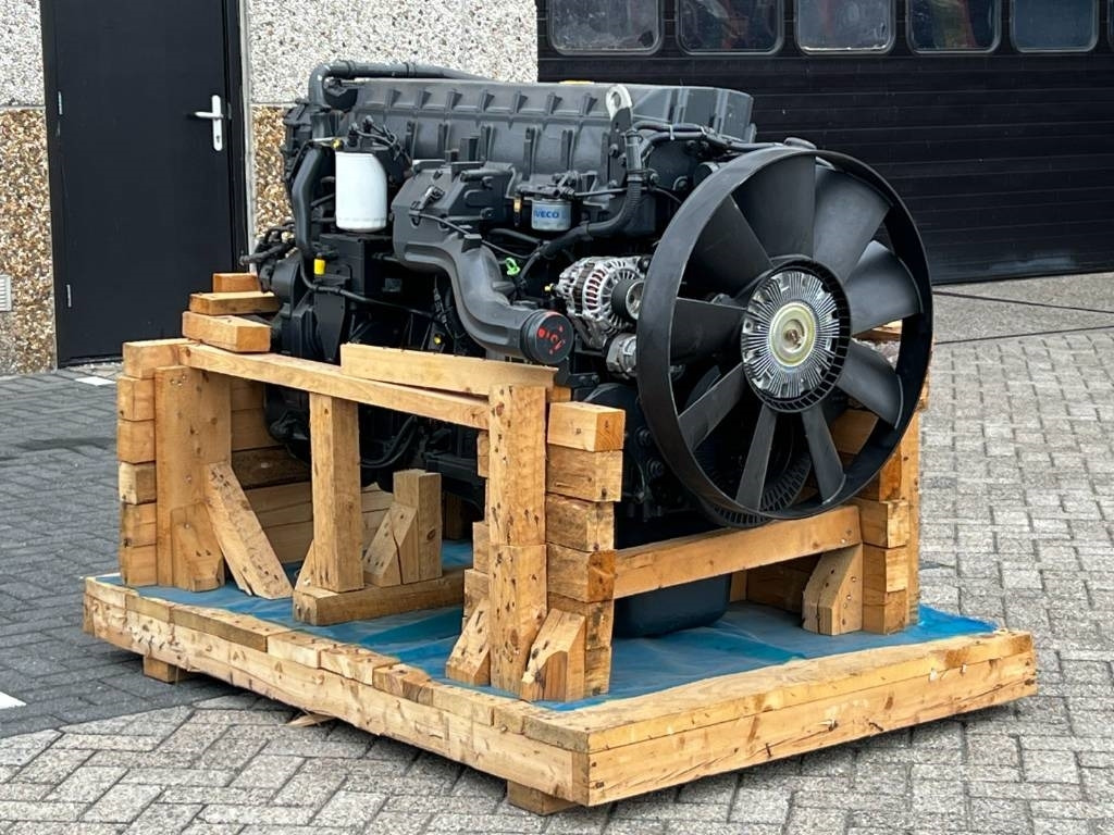 CNH Engine - FPT Cursor 13 - F3BE9681C - Dzinējs - Lauksaimniecības tehnika: foto 1 CNH Engine - FPT Cursor 13 - F3BE9681C - Dzinējs - Lauksaimniecības tehnika: foto 1