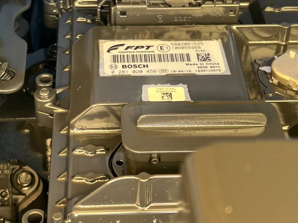 Jaunā Dzinējs - Lauksaimniecības tehnika CNH Moteur - FPT Cursor 9 - F2CFE613G: foto 8