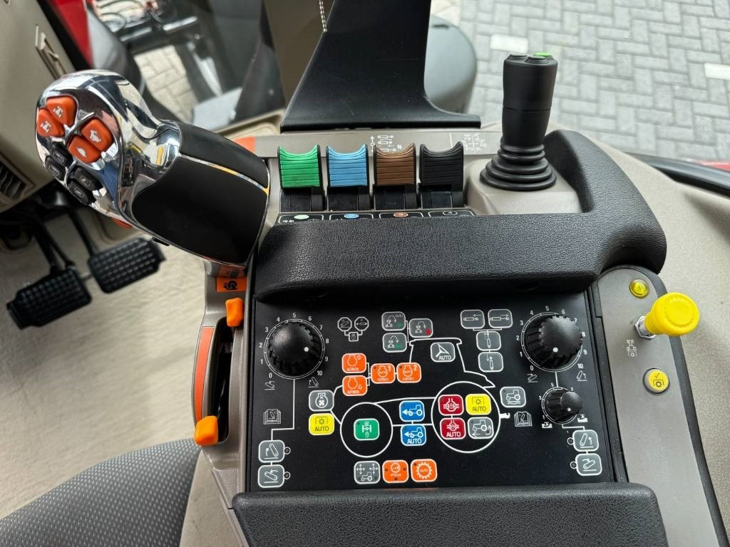 Case IH 240CVX, AFS, 2023, frontlinkage, 790u!!  līzingu Case IH 240CVX, AFS, 2023, frontlinkage, 790u!!: foto 28