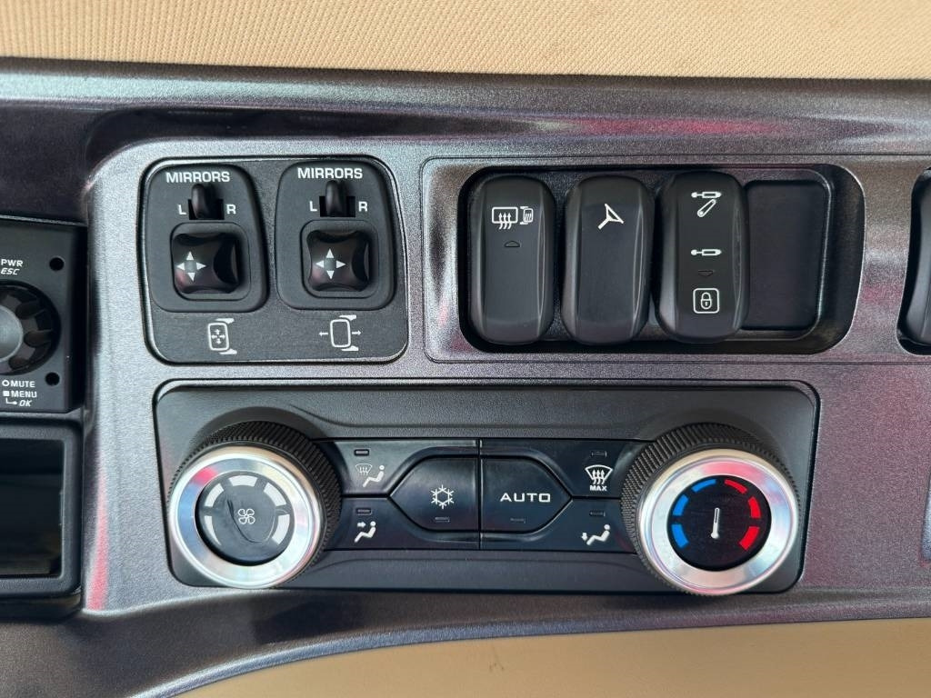 Traktors Case IH MAGNUM 380 CVX, AFS Connect, Relevage Avant, 1750: foto 24