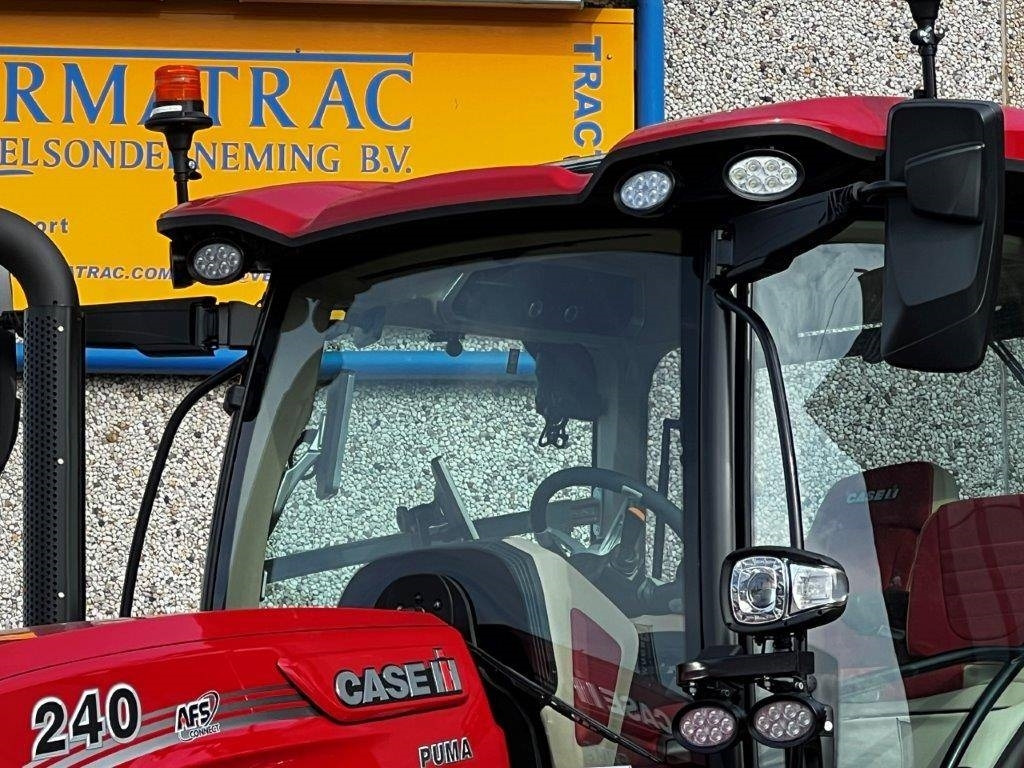 Case IH PUMA 240CVX, AFS Connect, 2024, frontlinkage, GPS! - Traktors: foto 4 Case IH PUMA 240CVX, AFS Connect, 2024, frontlinkage, GPS! - Traktors: foto 4