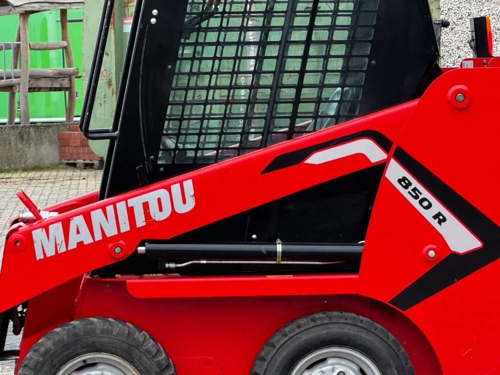 Manitou 850R, 2021, 365 hours! - Kompaktiekrāvējs: foto 3 Manitou 850R, 2021, 365 hours! - Kompaktiekrāvējs: foto 3