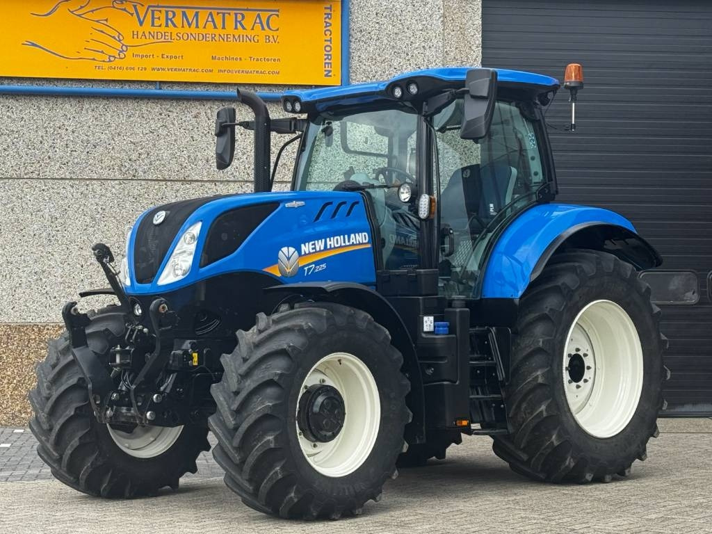 New Holland T7.225AC, frontlinkage, airbrakes, 50k, 2023!! - Traktors: foto 1 New Holland T7.225AC, frontlinkage, airbrakes, 50k, 2023!! - Traktors: foto 1