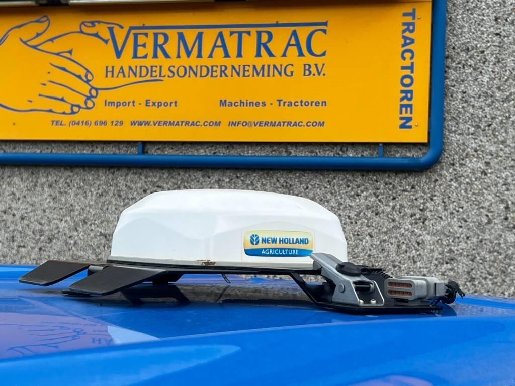 Traktors New Holland T7.270 Auto Command: foto 30