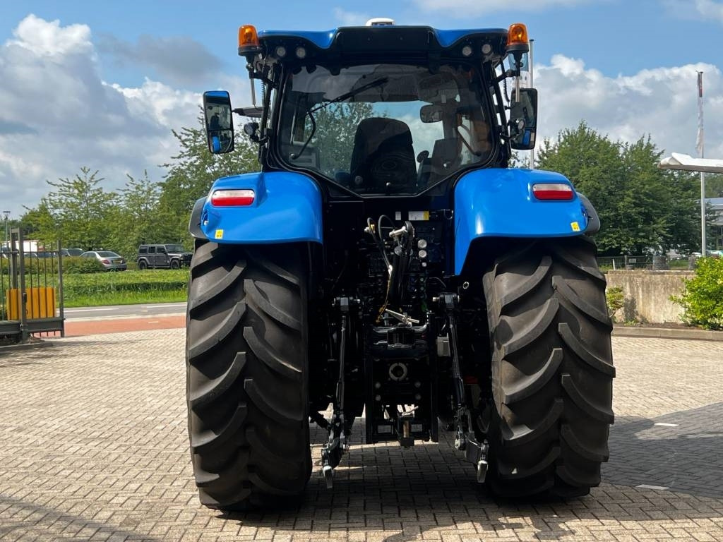 Traktors New Holland T7.270 Auto Command: foto 10