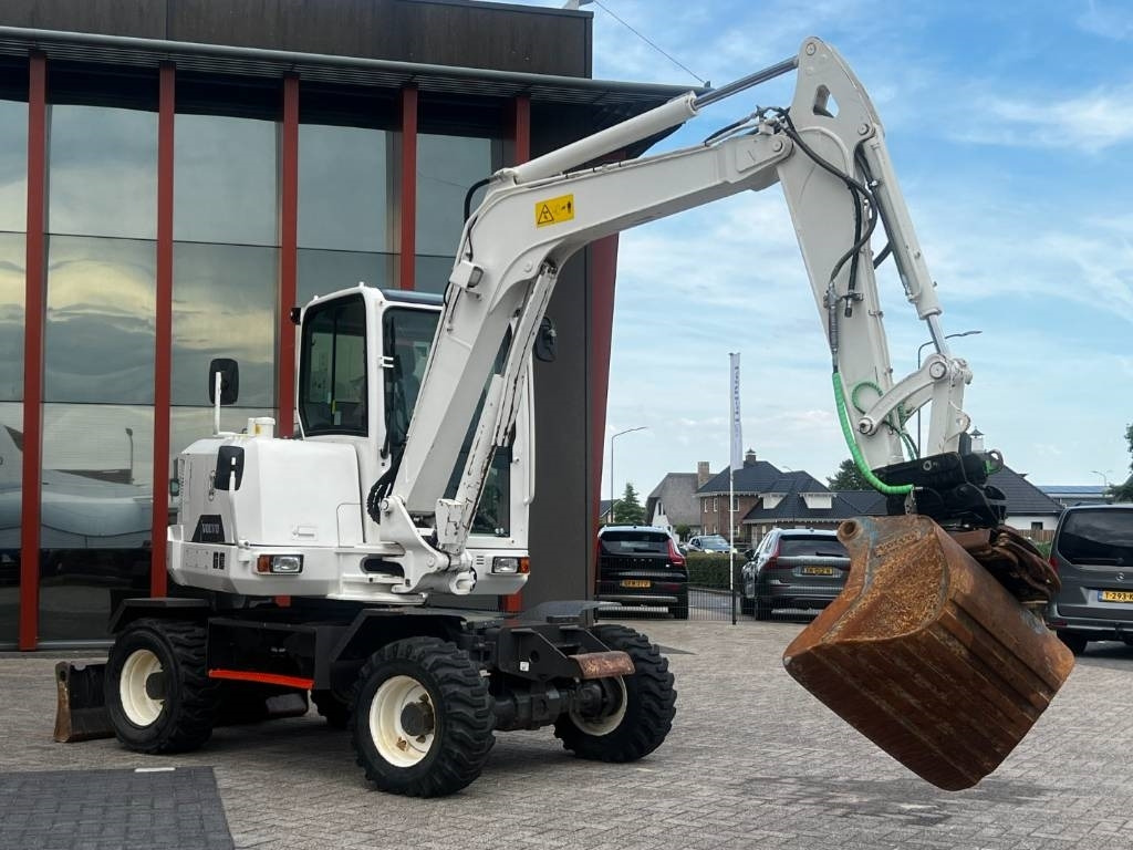 Riteņu ekskavators Volvo EW60E, 2021, 1403 hours, Steelwirst!: foto 18