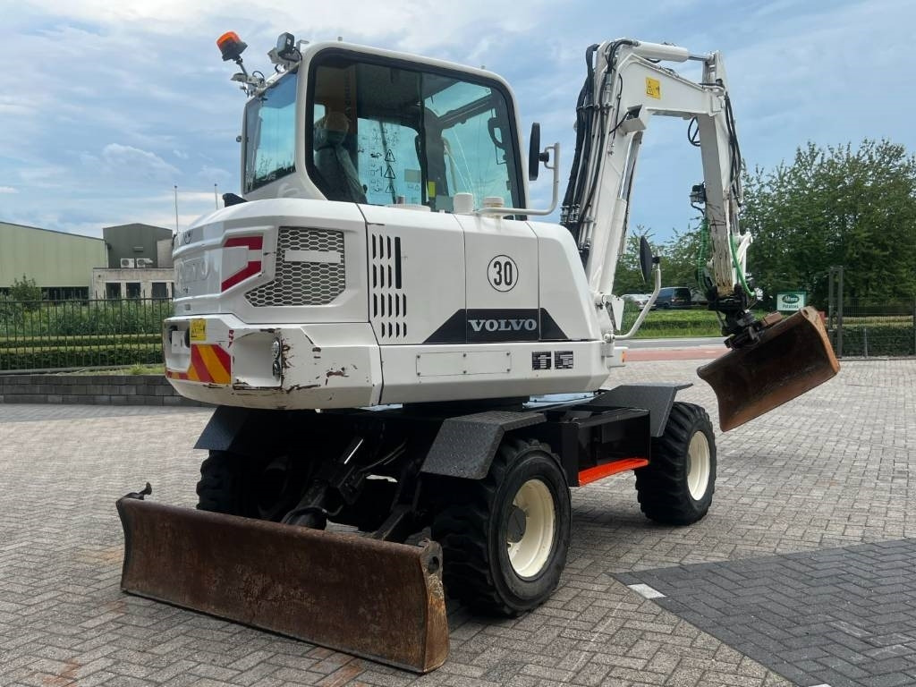 Riteņu ekskavators Volvo EW60E, 2021, 1403 hours, Steelwirst!: foto 6
