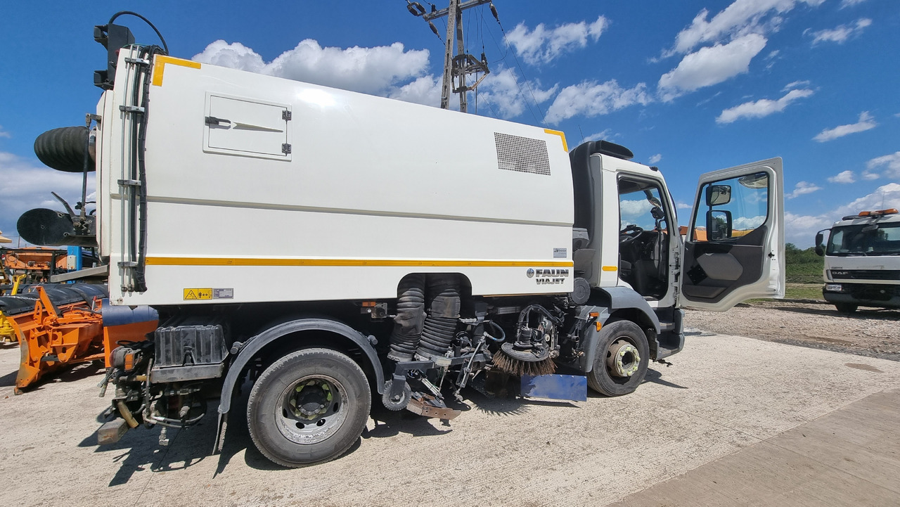 DAF LF220 - Ielu tīrīšanas mašīna: foto 3 DAF LF220 - Ielu tīrīšanas mašīna: foto 3