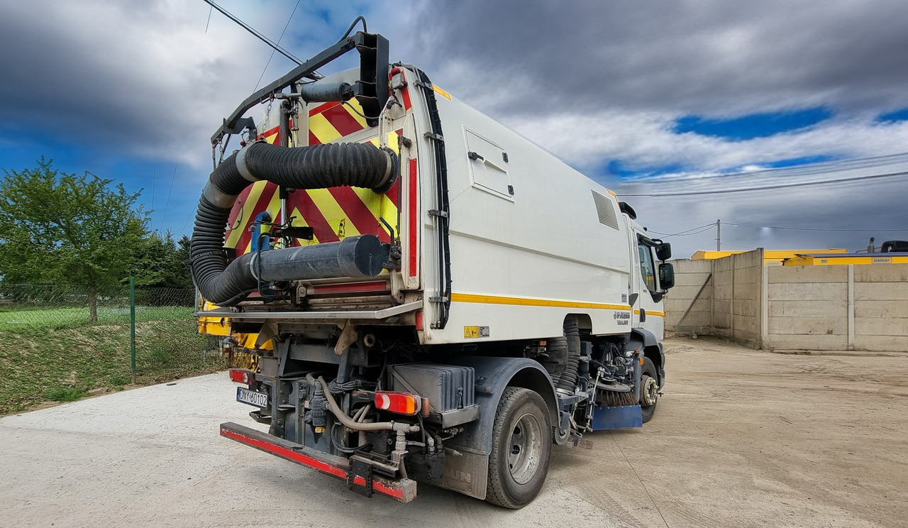 DAF LF220 - Ielu tīrīšanas mašīna: foto 5 DAF LF220 - Ielu tīrīšanas mašīna: foto 5