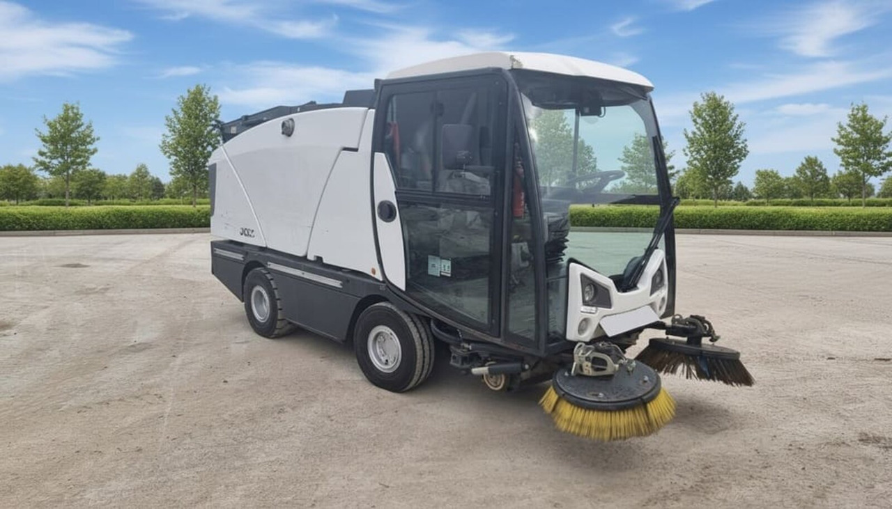 Johnston C202 - Ielu tīrīšanas mašīna: foto 1 Johnston C202 - Ielu tīrīšanas mašīna: foto 1