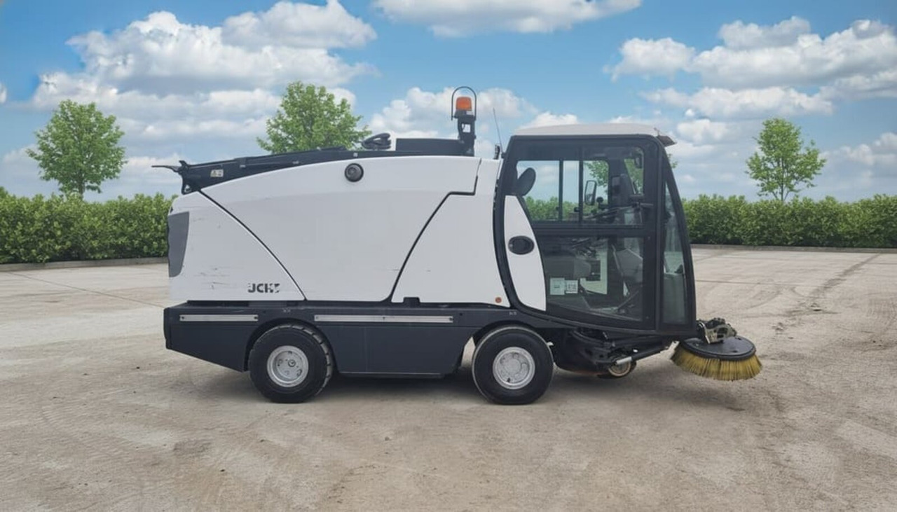 Johnston C202 - Ielu tīrīšanas mašīna: foto 3 Johnston C202 - Ielu tīrīšanas mašīna: foto 3