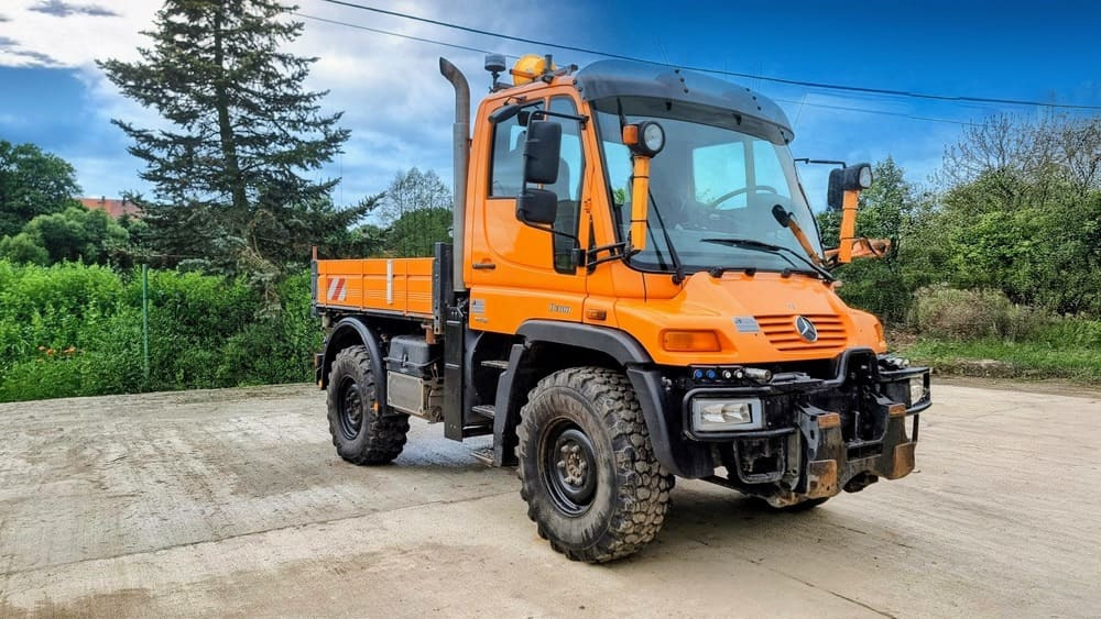 MERCEDES-BENZ Unimog U300 - Komunālā/ Specializētā tehnika: foto 1 MERCEDES-BENZ Unimog U300 - Komunālā/ Specializētā tehnika: foto 1