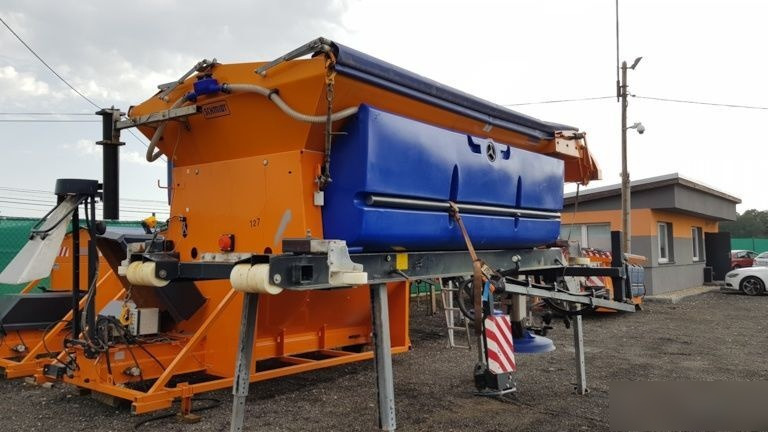 Schmidt Solarko piaskarka SCHMIDT STRATOS 5m3 - Sāls un smilts kaisītājs - Komunālā/ Specializētā tehnika: foto 4 Schmidt Solarko piaskarka SCHMIDT STRATOS 5m3 - Sāls un smilts kaisītājs - Komunālā/ Specializētā tehnika: foto 4