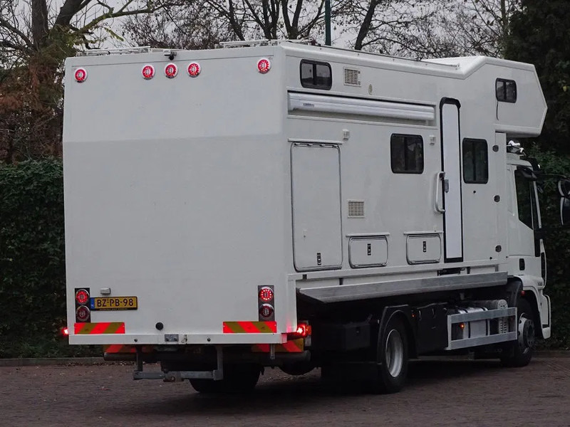 Iveco Eurocargo 12.250 AUT LEER CAM CAMPERUNIT TKM 31000 - Auto evakuators: foto 2 Iveco Eurocargo 12.250 AUT LEER CAM CAMPERUNIT TKM 31000 - Auto evakuators: foto 2