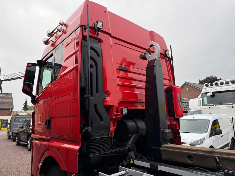 MAN TGX 26.470 Haakarm VDL 21.T Bed Fridge Smart Select - Konteineru vedējs/ Kravas automašīna ar noņemamā virsbūve: foto 4 MAN TGX 26.470 Haakarm VDL 21.T Bed Fridge Smart Select - Konteineru vedējs/ Kravas automašīna ar noņemamā virsbūve: foto 4