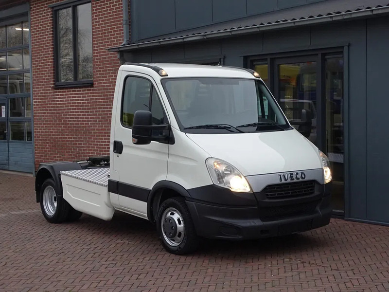 Iveco Daily 35.210 PK BE TREKKER 10.4t AIRCO CC - Vilcējs: foto 1 Iveco Daily 35.210 PK BE TREKKER 10.4t AIRCO CC - Vilcējs: foto 1