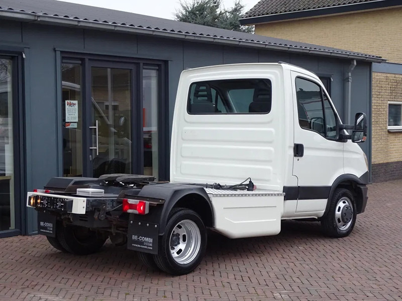 Iveco Daily 35.210 PK BE TREKKER 10.4t AIRCO CC - Vilcējs: foto 2 Iveco Daily 35.210 PK BE TREKKER 10.4t AIRCO CC - Vilcējs: foto 2