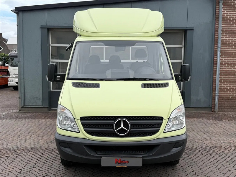Mercedes-Benz Sprinter 519 3.0 V6 Be Trekker 3 Zits Cruise 8.8 Ton - Vilcējs: foto 2 Mercedes-Benz Sprinter 519 3.0 V6 Be Trekker 3 Zits Cruise 8.8 Ton - Vilcējs: foto 2