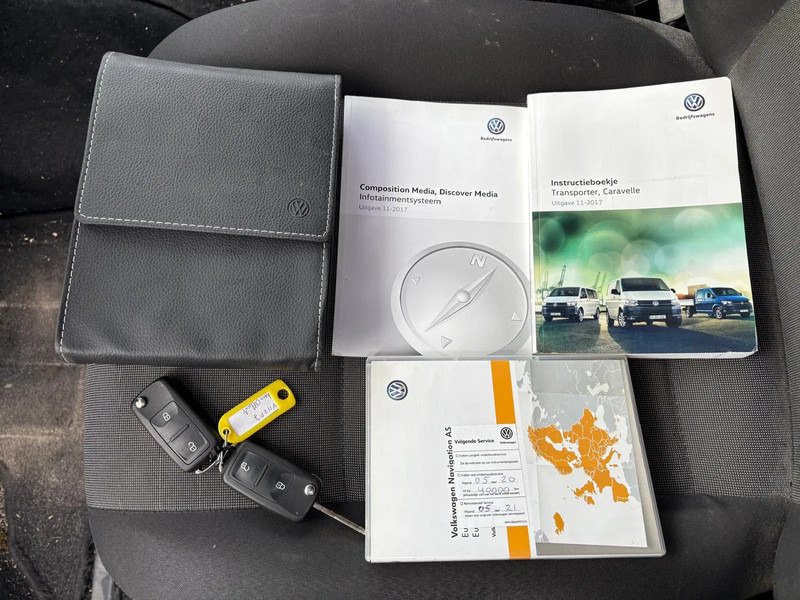 Mazs furgons Volkswagen Transporter Lichte Schade 2.0 tdi L2 Carplay PDC boekjes Carpas: foto 9 Mazs furgons Volkswagen Transporter Lichte Schade 2.0 tdi L2 Carplay PDC boekjes Carpas: foto 9