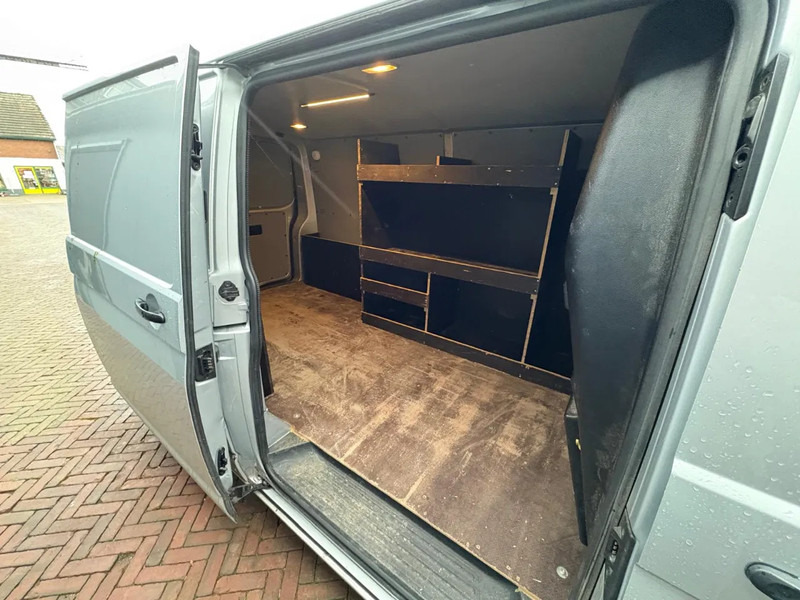 Mazs furgons Volkswagen Transporter Lichte Schade 2.0 tdi L2 Carplay PDC boekjes Carpas: foto 6 Mazs furgons Volkswagen Transporter Lichte Schade 2.0 tdi L2 Carplay PDC boekjes Carpas: foto 6