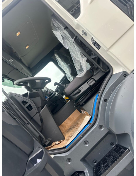 MAN 41.440 - Šasija kravas automašīna: foto 5 MAN 41.440 - Šasija kravas automašīna: foto 5