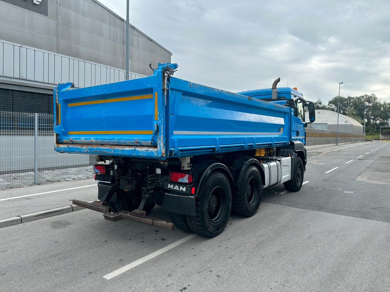 MAN TGS 26.460 6X4 Hydrodrive Bordmatik - Kravas automašīna pašizgāzējs: foto 4 MAN TGS 26.460 6X4 Hydrodrive Bordmatik - Kravas automašīna pašizgāzējs: foto 4