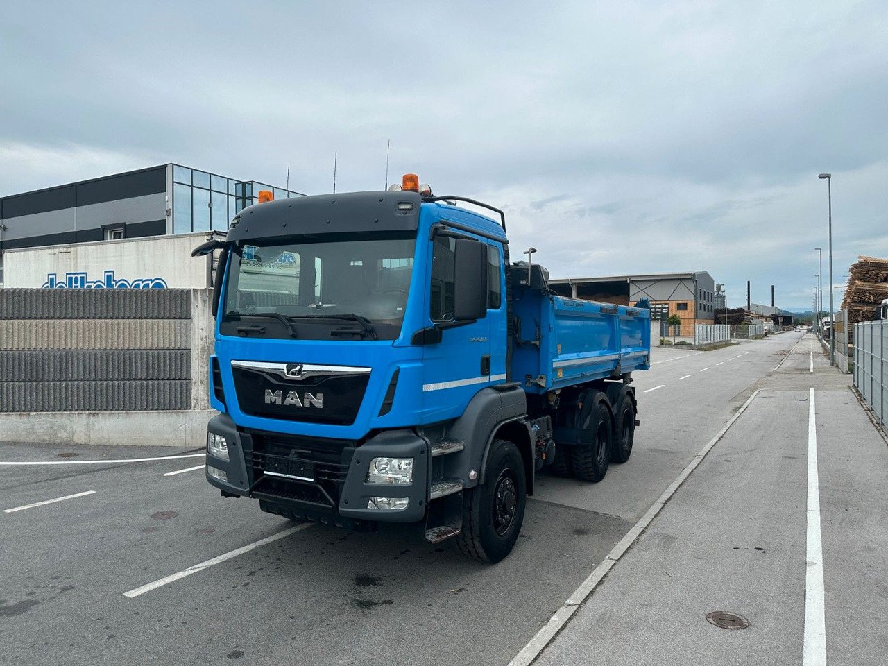 MAN TGS 26.460 6X4 Hydrodrive Bordmatik - Kravas automašīna pašizgāzējs: foto 2 MAN TGS 26.460 6X4 Hydrodrive Bordmatik - Kravas automašīna pašizgāzējs: foto 2