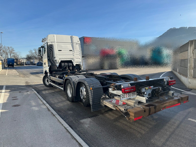 MAN TGX 26.520 LL klima Led - Šasija kravas automašīna: foto 3 MAN TGX 26.520 LL klima Led - Šasija kravas automašīna: foto 3