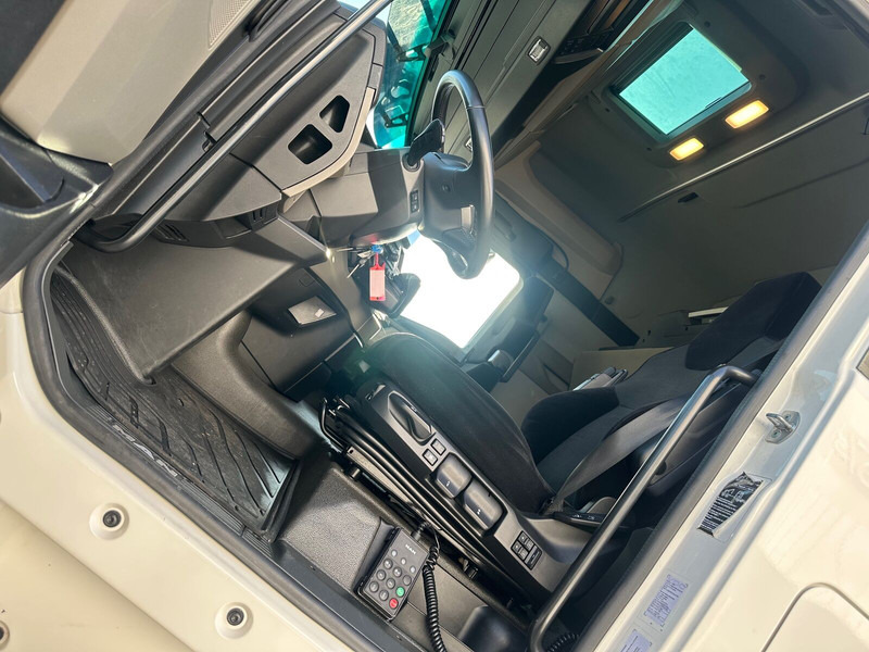 MAN TGX 26.520 LL klima Led - Šasija kravas automašīna: foto 5 MAN TGX 26.520 LL klima Led - Šasija kravas automašīna: foto 5