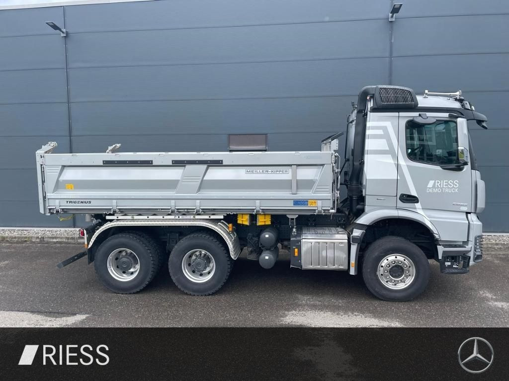 Mercedes-Benz Arocs 2653 K 6x4 Bordmatik AUT LM - Kravas automašīna pašizgāzējs: foto 3 Mercedes-Benz Arocs 2653 K 6x4 Bordmatik AUT LM - Kravas automašīna pašizgāzējs: foto 3