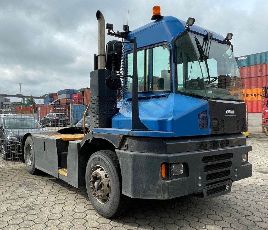 Kalmar T2 - Termināļa traktors: foto 1 Kalmar T2 - Termināļa traktors: foto 1