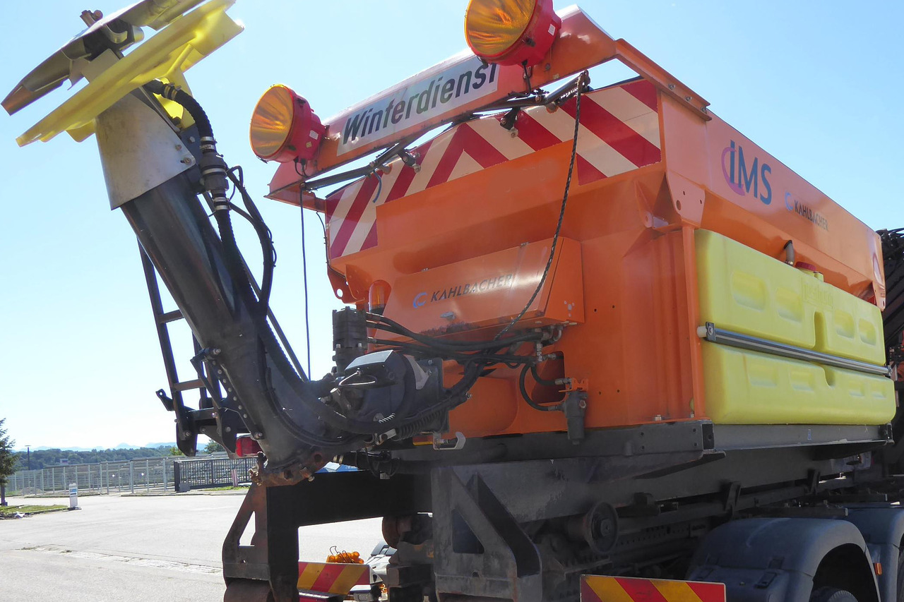 KÜPPER-WEISSSER/GMEINER/BUCHER Feuchtsalzstreuer Salzstreuer Streuer auf Abrollgestell - Sāls un smilts kaisītājs - Pacēlājs ar āķi: foto 2 KÜPPER-WEISSSER/GMEINER/BUCHER Feuchtsalzstreuer Salzstreuer Streuer auf Abrollgestell - Sāls un smilts kaisītājs - Pacēlājs ar āķi: foto 2