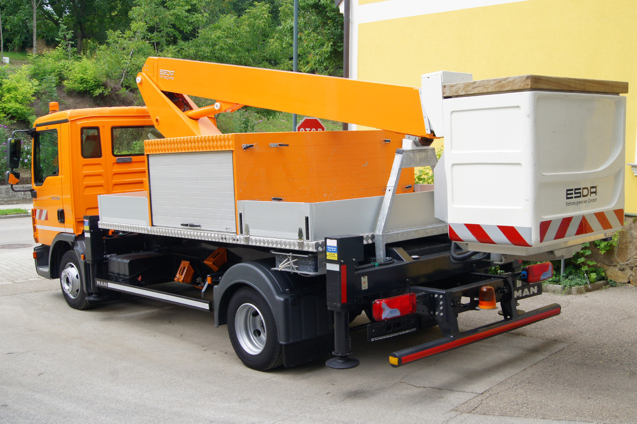 MAN TGL 8.150/TÜV/ESDA 21,5m Hubarbeitsbühne/Steiger/EURO 5 - Autopacēlājs: foto 5 MAN TGL 8.150/TÜV/ESDA 21,5m Hubarbeitsbühne/Steiger/EURO 5 - Autopacēlājs: foto 5