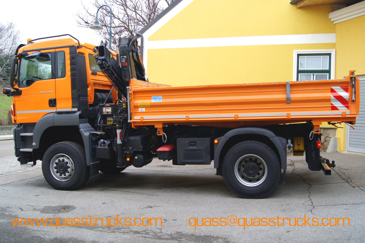 MAN TGS 18.320 BL 4x4 / HIAB 088 B-2 / Winterdienst - Kravas automašīna pašizgāzējs, Kravas auto ar manipulatoru: foto 2 MAN TGS 18.320 BL 4x4 / HIAB 088 B-2 / Winterdienst - Kravas automašīna pašizgāzējs, Kravas auto ar manipulatoru: foto 2