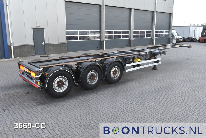 Kögel PORT 40 SIMPLEX 20 2x20-30-40ft HC * LIFT AXLE * SAF / DISC * EXTENDABLE REAR - Puspiekabe noņemamā virsbūve/ Konteineru vedējs: foto 1 Kögel PORT 40 SIMPLEX 20 2x20-30-40ft HC * LIFT AXLE * SAF / DISC * EXTENDABLE REAR - Puspiekabe noņemamā virsbūve/ Konteineru vedējs: foto 1