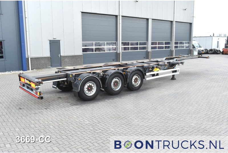 Kögel PORT 40 SIMPLEX 20 2x20-30-40ft HC * LIFT AXLE * SAF / DISC * EXTENDABLE REAR - Puspiekabe noņemamā virsbūve/ Konteineru vedējs: foto 2 Kögel PORT 40 SIMPLEX 20 2x20-30-40ft HC * LIFT AXLE * SAF / DISC * EXTENDABLE REAR - Puspiekabe noņemamā virsbūve/ Konteineru vedējs: foto 2