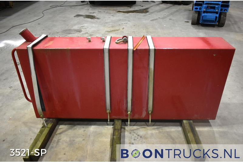 Onbekend BRANDSTOFTANK | L 30 x W 183 x H 77 cm * ca 400 L - Degvielas tvertne: foto 2 Onbekend BRANDSTOFTANK | L 30 x W 183 x H 77 cm * ca 400 L - Degvielas tvertne: foto 2