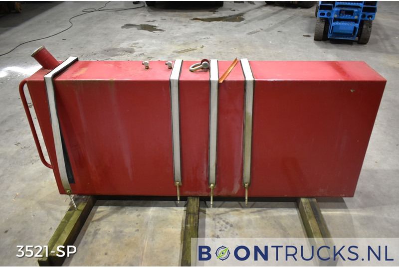 Onbekend HYDRAULIEKTANK | L 30 x W 183 x H 77 cm * ca 400 L - Hidrauliskā tvertne: foto 2 Onbekend HYDRAULIEKTANK | L 30 x W 183 x H 77 cm * ca 400 L - Hidrauliskā tvertne: foto 2
