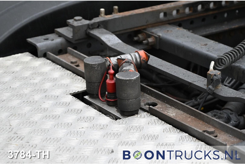 Vilcējs Volvo FH 540 6X2 FULL  AIR  | EURO 6 * NEW APK * BOOGIE * HYDRAULICS *: foto 18
