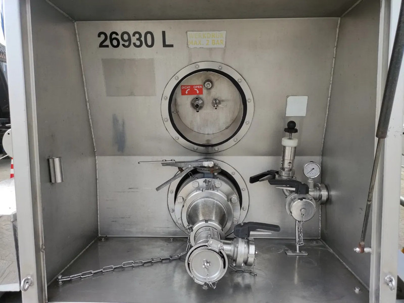 Burg 26930 Liter tankoplegger 1 kamer - Puspiekabe cisterna: foto 3 Burg 26930 Liter tankoplegger 1 kamer - Puspiekabe cisterna: foto 3