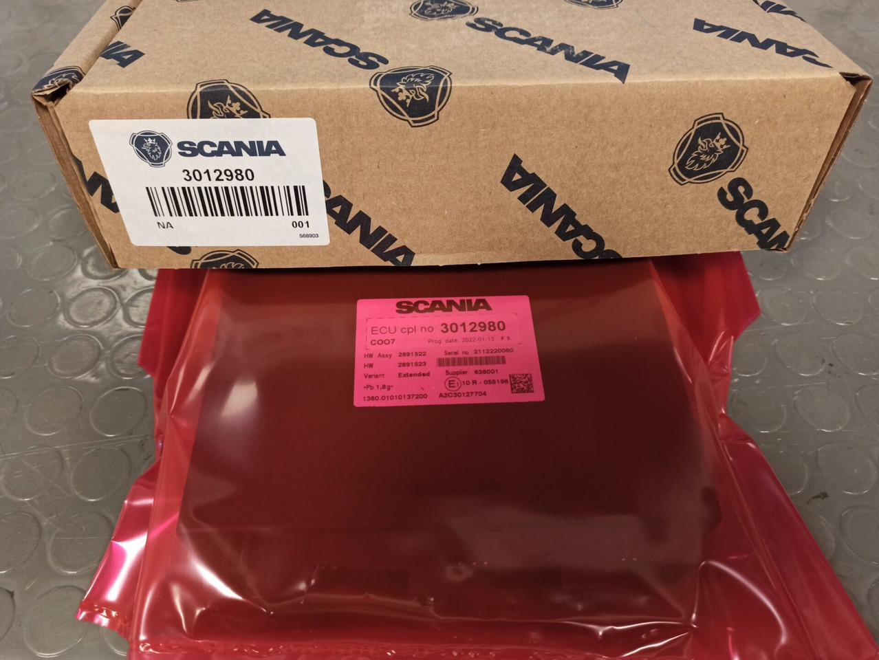 SCANIA ECU COO7 250kbit - 3012980 - Elektroniskais vadības bloks (ECU) - Kravas automašīna: foto 1 SCANIA ECU COO7 250kbit - 3012980 - Elektroniskais vadības bloks (ECU) - Kravas automašīna: foto 1