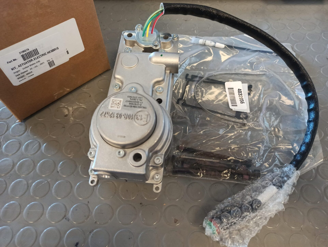 SCANIA TURBOCHARGER ACTUATOR REPAIR KIT - 2195574 - Turbīna - Kravas automašīna: foto 1 SCANIA TURBOCHARGER ACTUATOR REPAIR KIT - 2195574 - Turbīna - Kravas automašīna: foto 1