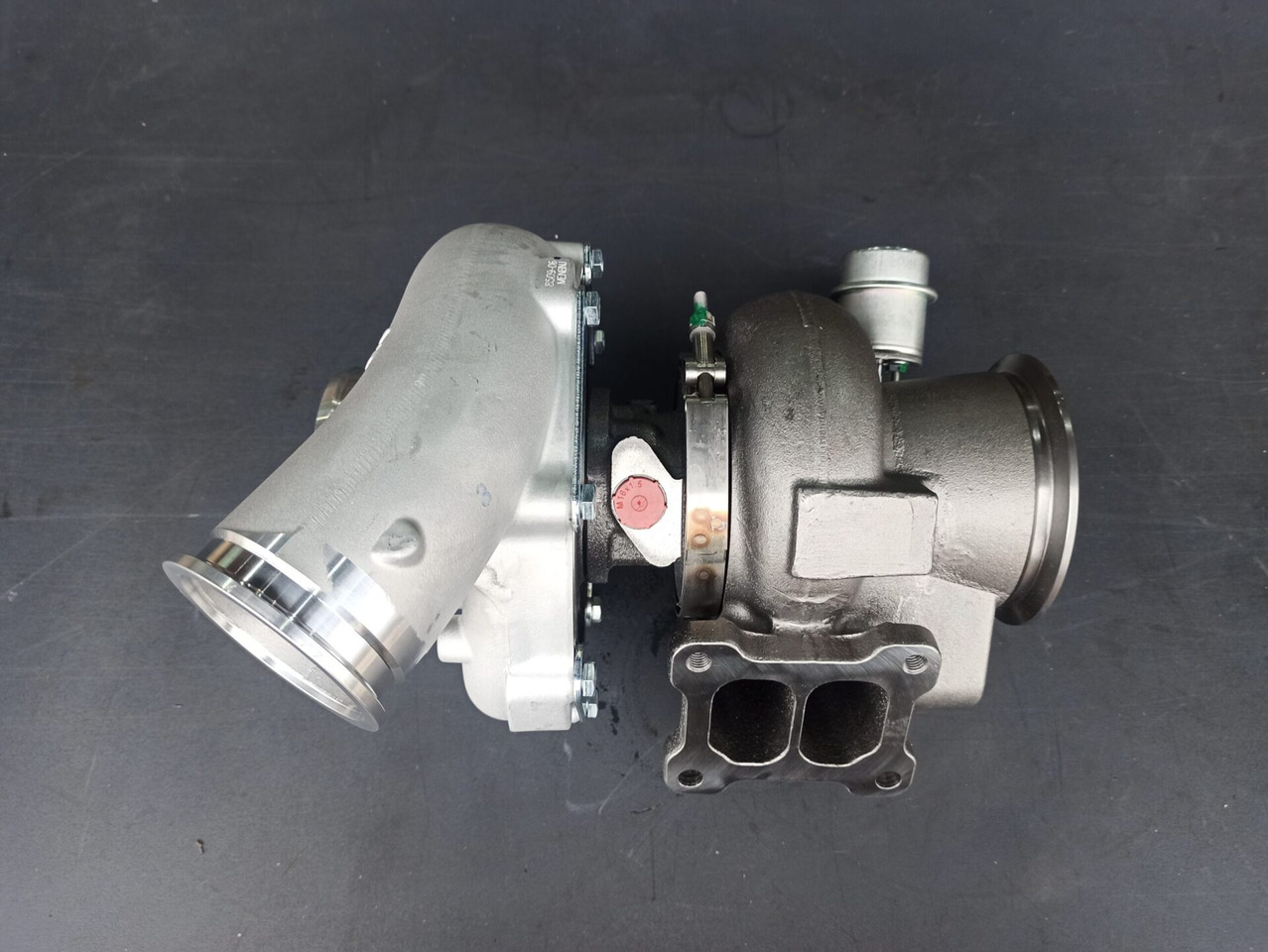 SCANIA TURBOCHARGER GTC4594 - 852915-5007S - Turbīna - Kravas automašīna: foto 1 SCANIA TURBOCHARGER GTC4594 - 852915-5007S - Turbīna - Kravas automašīna: foto 1