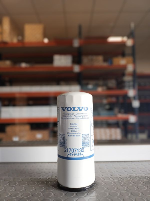 VOLVO OIL FILTER - 21707132 - Eļļas filtrs - Kravas automašīna: foto 1 VOLVO OIL FILTER - 21707132 - Eļļas filtrs - Kravas automašīna: foto 1