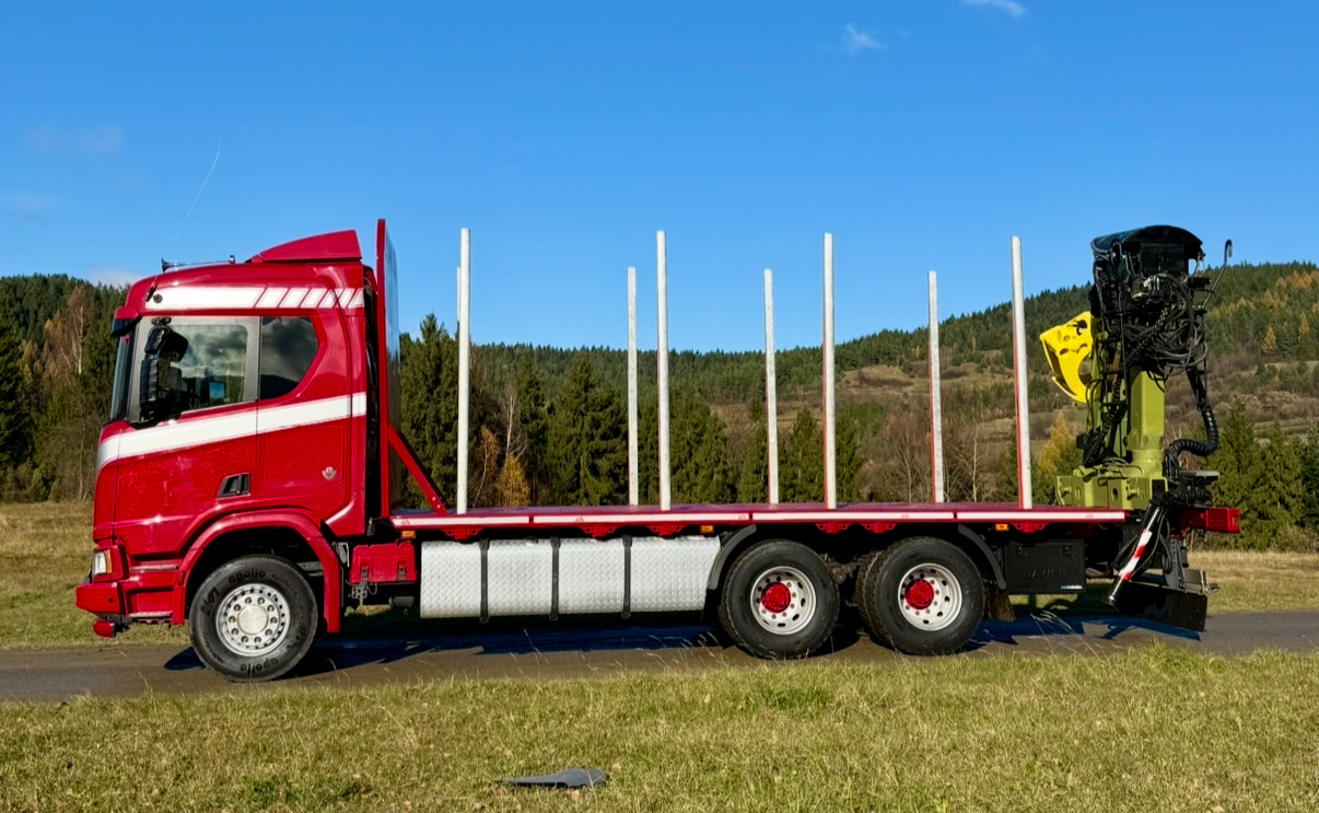 SCANIA R520 XT - Kokvedējs, Kravas auto ar manipulatoru: foto 3 SCANIA R520 XT - Kokvedējs, Kravas auto ar manipulatoru: foto 3