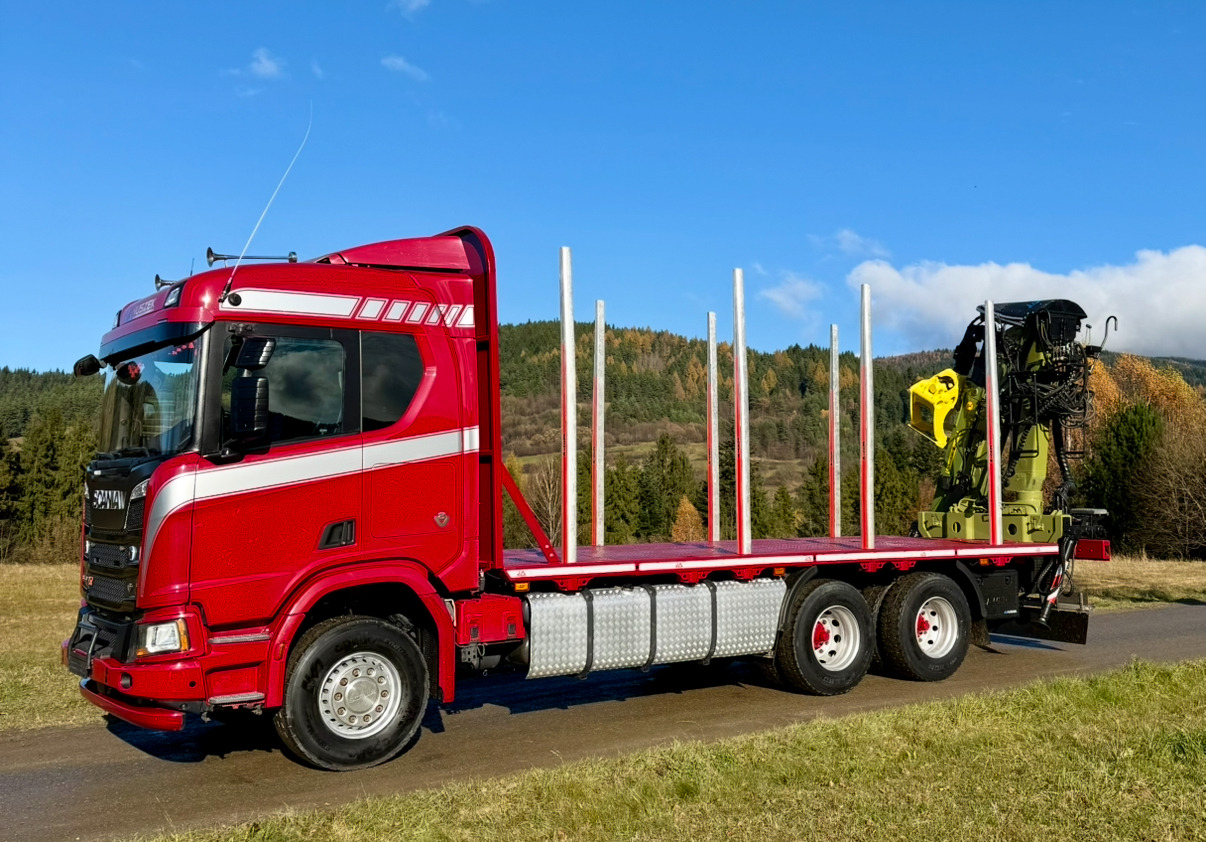 SCANIA R520 XT - Kokvedējs, Kravas auto ar manipulatoru: foto 2 SCANIA R520 XT - Kokvedējs, Kravas auto ar manipulatoru: foto 2