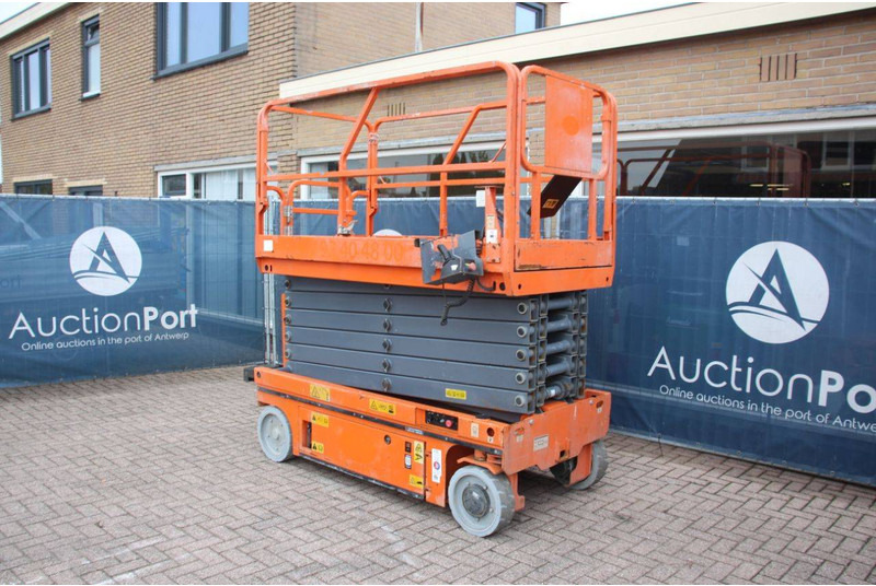 12M - Šķērveida pacēlājs: foto 3 12M - Šķērveida pacēlājs: foto 3