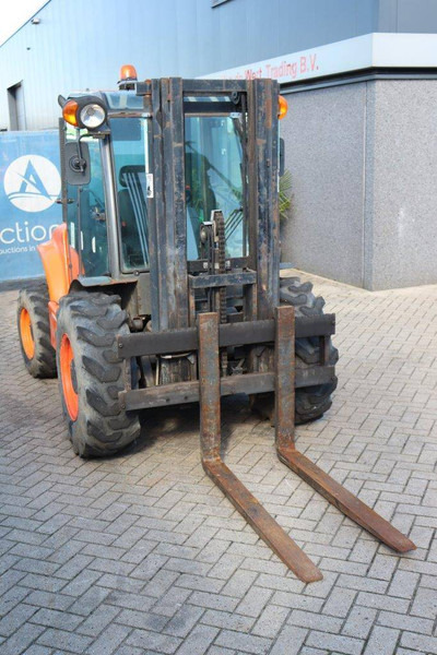 Bezceļu autokrāvējs AUSA C250HX4: foto 7